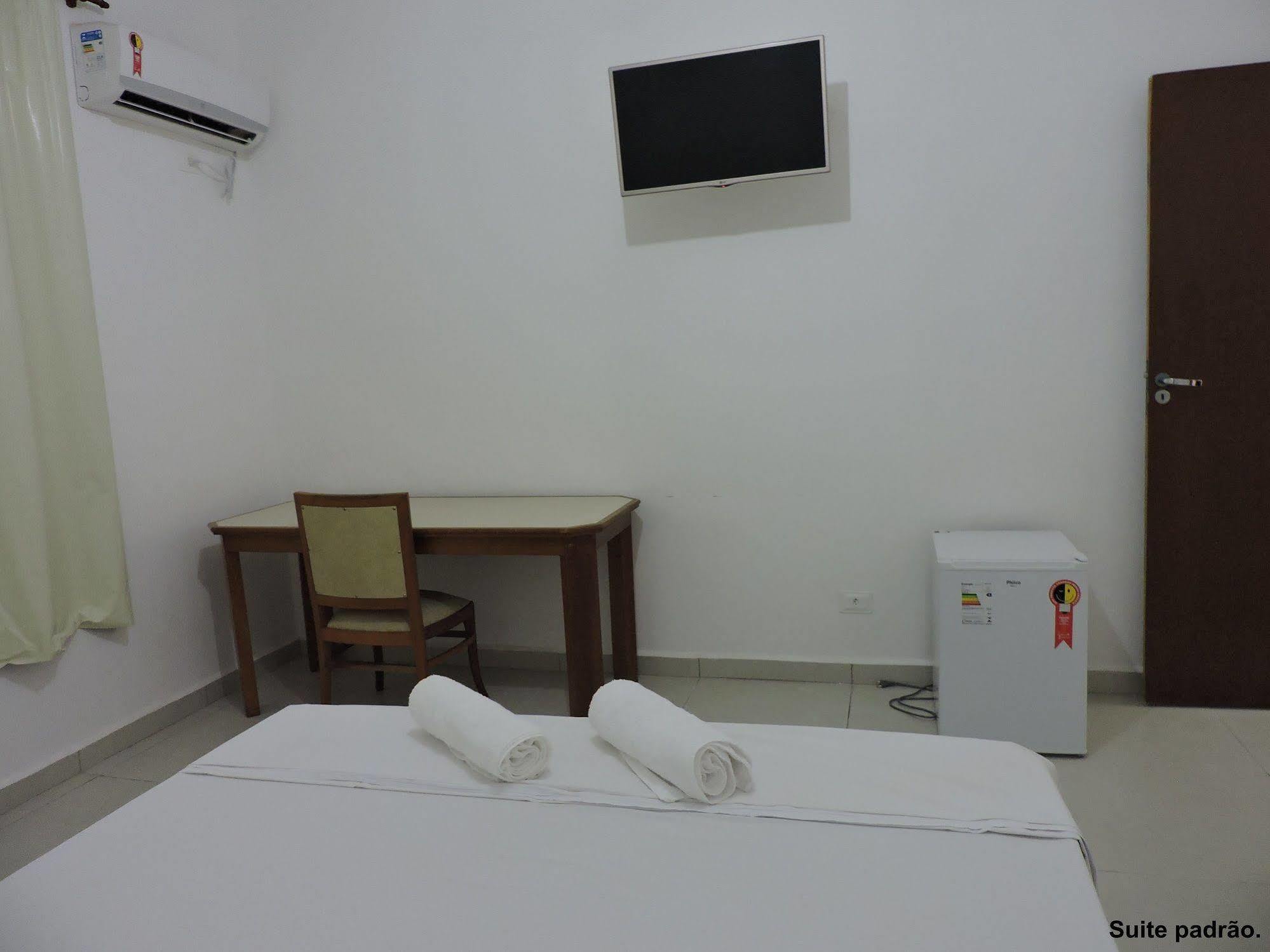 Consulado Praia Hotel กัวรูจา ภายนอก รูปภาพ