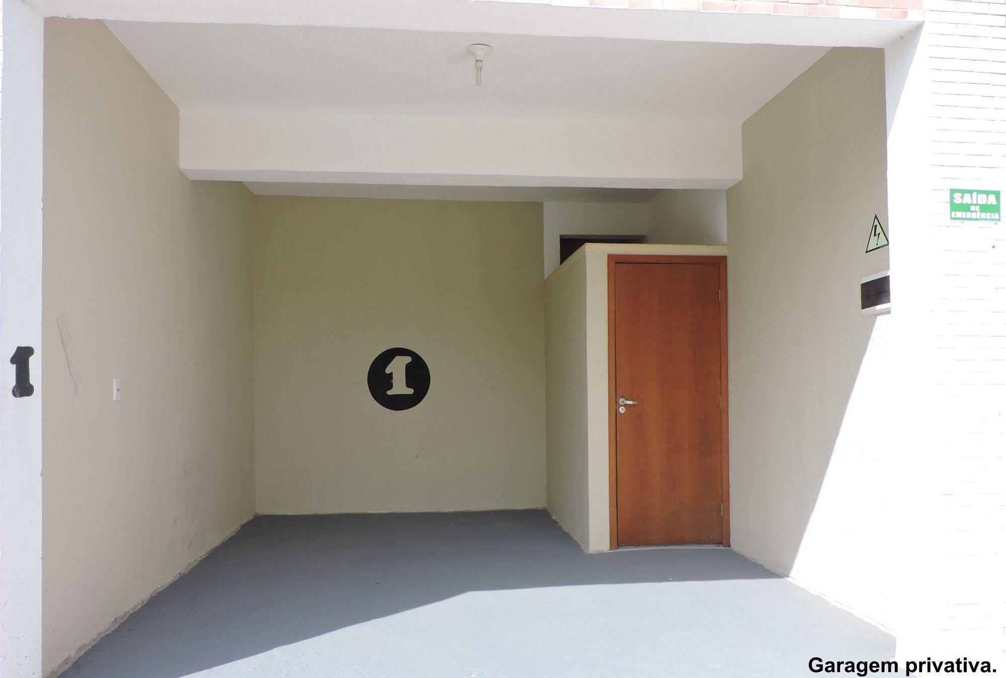 Consulado Praia Hotel กัวรูจา ภายนอก รูปภาพ